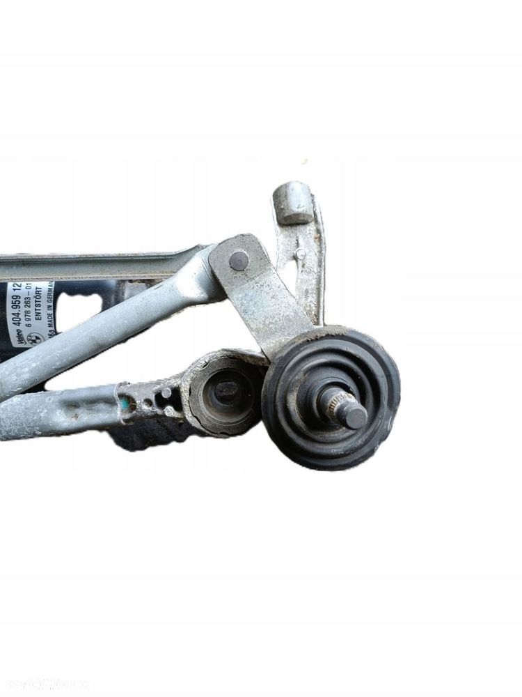 BMW seria 3 E90 05-12 MECHANIZM SILNICZEK WYCIERACZKI VALEO 6978263-01 * - 2