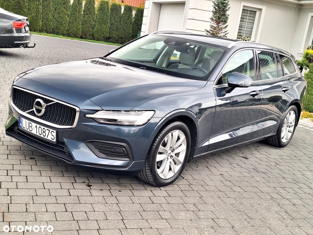 Volvo V60 D3 Momentum Core - 17