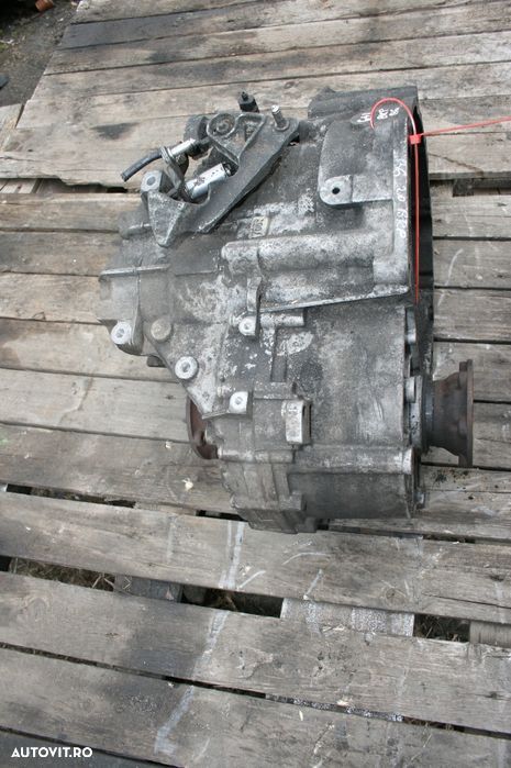 Cutie Viteze Manuala 6+1 Viteze Vw Passat B6 Golf 5 Touran 2.0 Tdi - 1