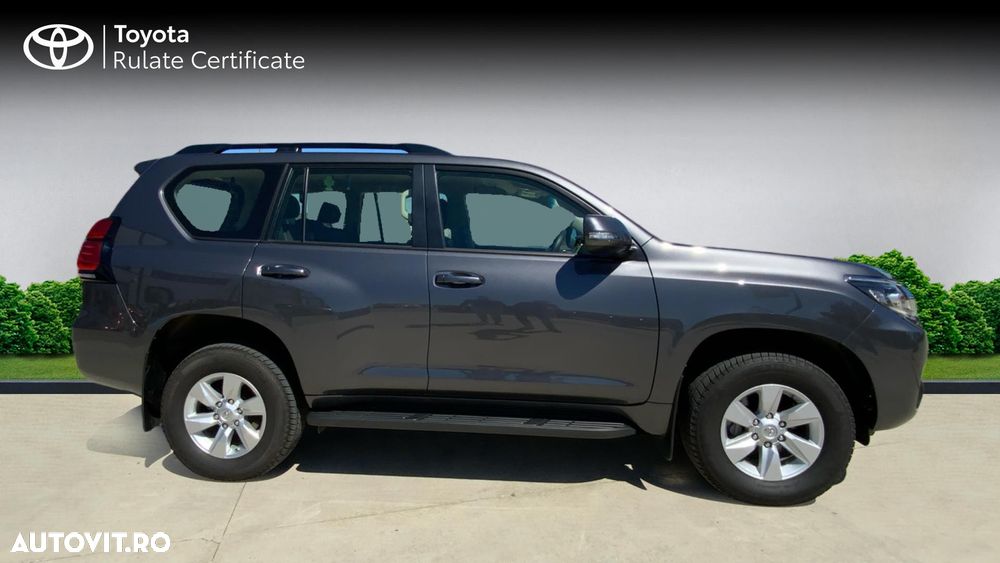 Toyota Land Cruiser - 6