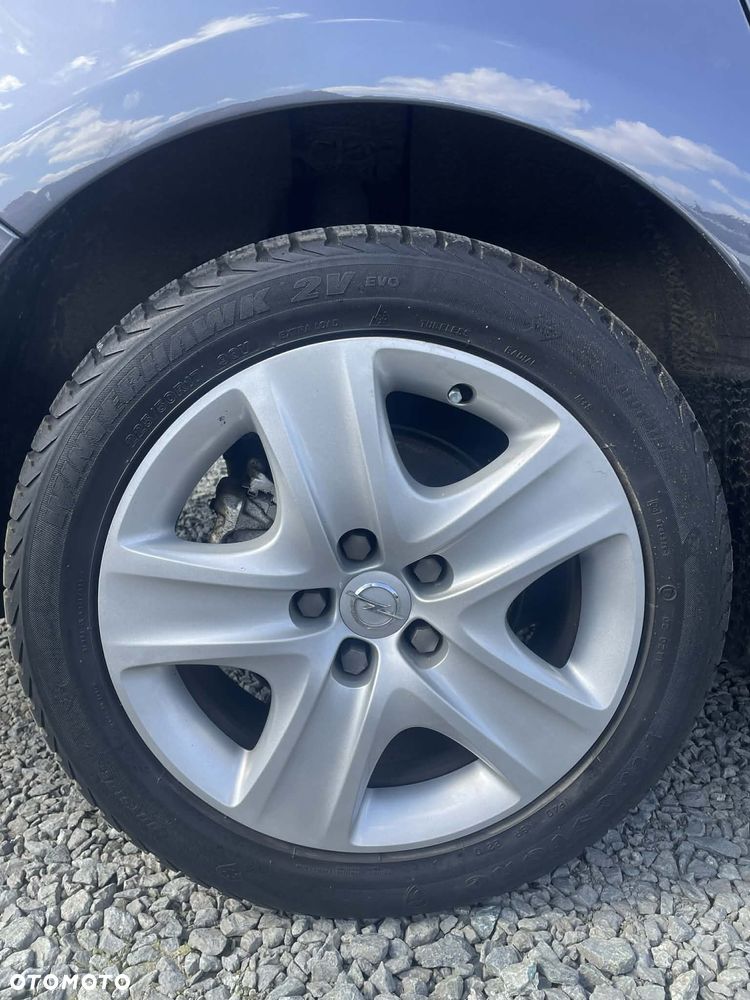 Opel Astra 1.7 CDTI Cosmo - 27