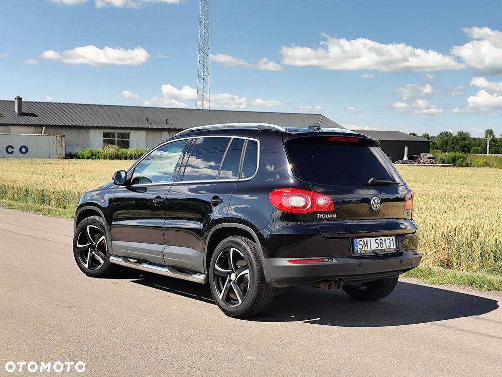 Volkswagen Tiguan 2.0 TDI DPF 4Motion DSG Exclusive - 2