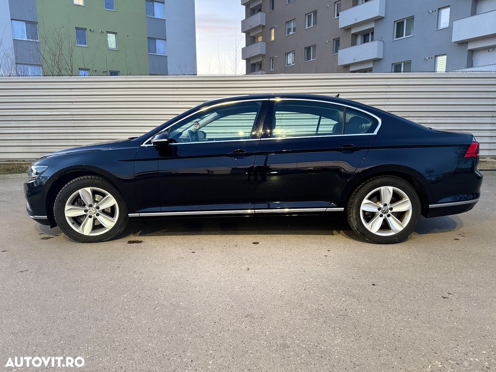 Volkswagen Passat 2.0 TDI DSG Highline - 8