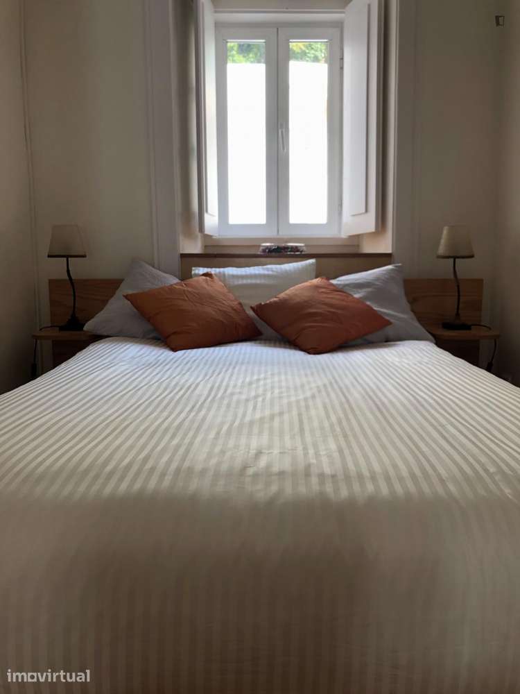 Apartamento com 1 quartos - localizado em Penha Lisbon - Grande imagem: 2/16