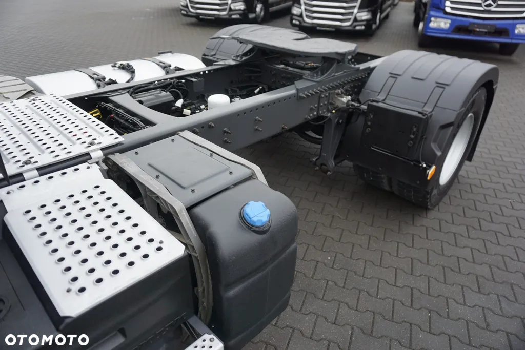 Volvo FMX / 500 / EURO 6 / ACC / GLBETROTTER / MAŁY PRZEBIEG - 26