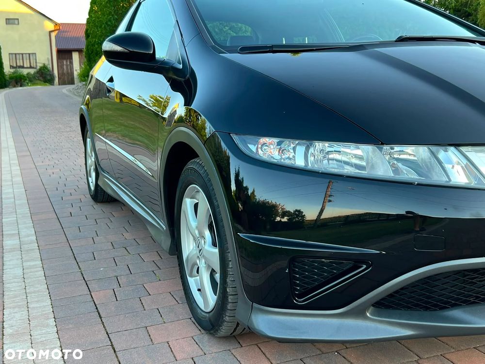 Honda Civic 1.4 i-VTEC Sport - 8