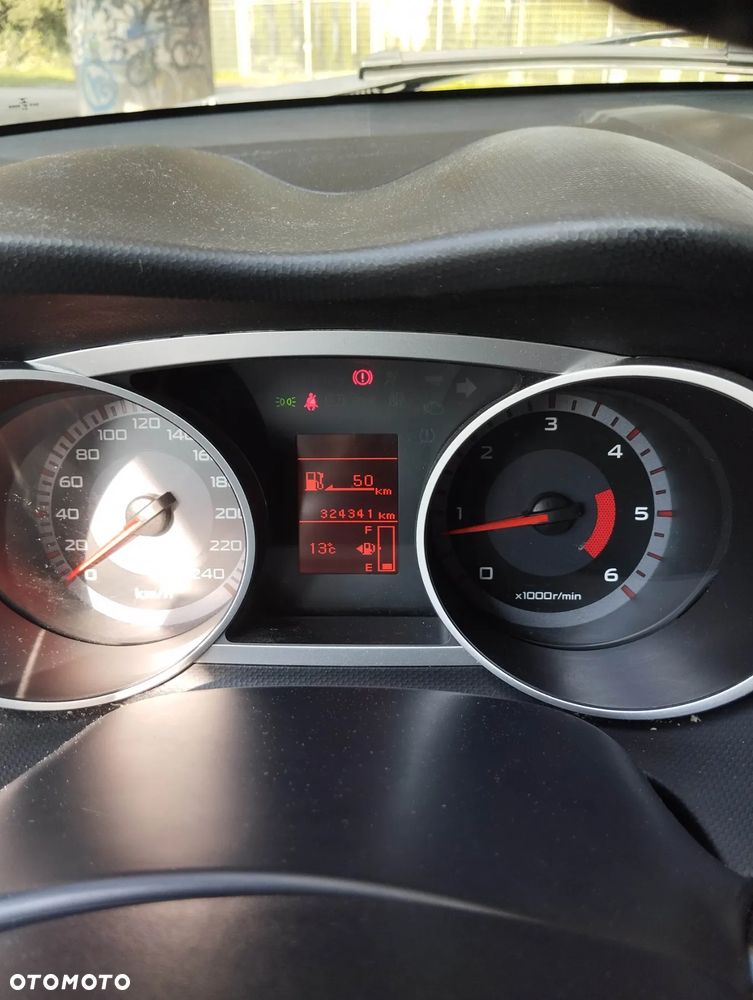Peugeot 4007 2.2HDi Platinum - 8