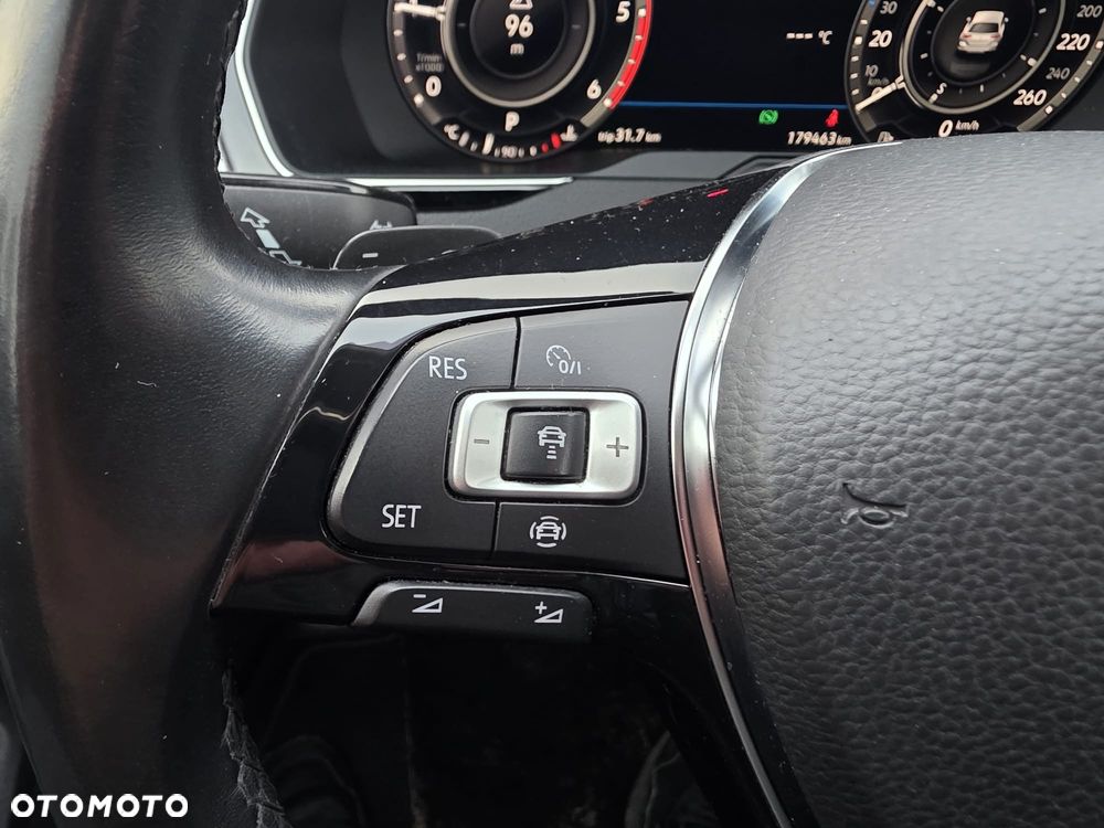 Volkswagen Passat 2.0 TDI SCR (BlueMotion Tech) 4Mot DSG Comfortline - 36