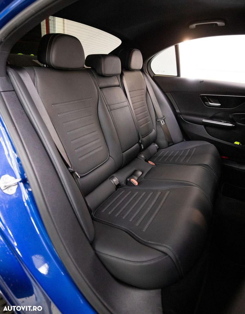 Mercedes-Benz C - 16