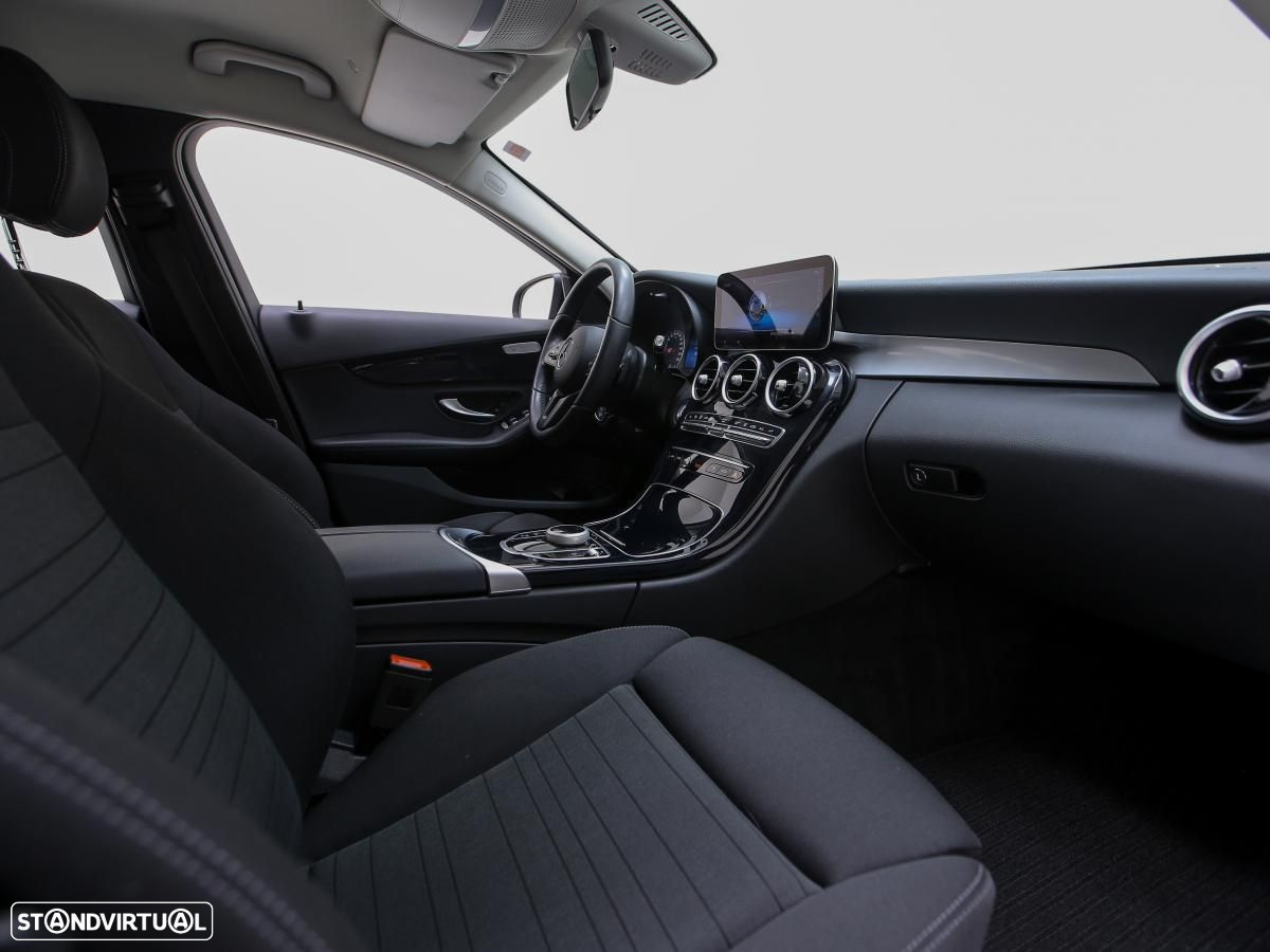 Mercedes-Benz C 300 de Avantgarde - 9