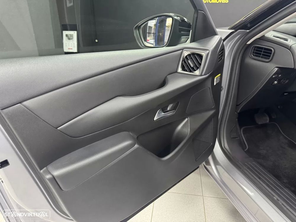 DS DS3 Crossback 1.2 PureTech Grand Chic EAT8 - 29