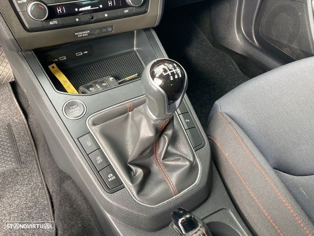 SEAT Ibiza 1.0 TSI FR - 25