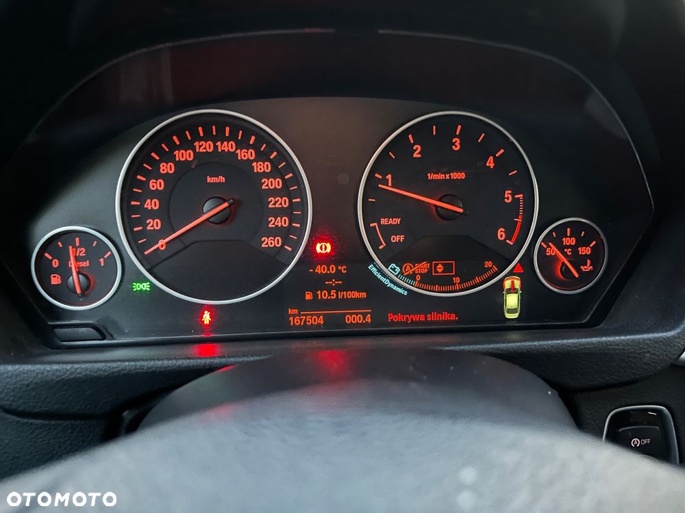 BMW Seria 3 318d Sport Line - 9