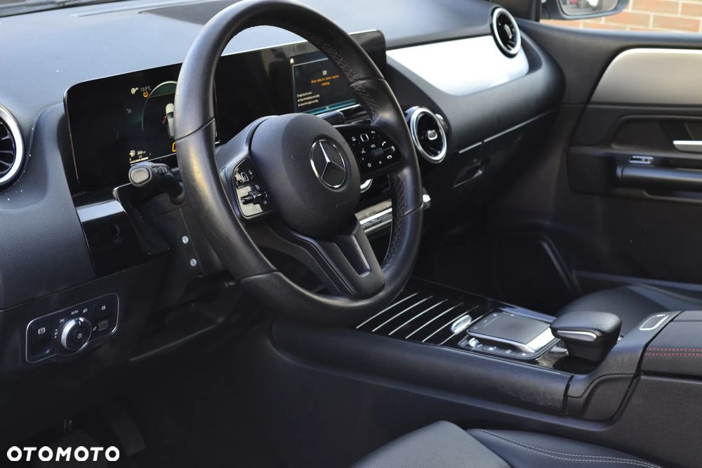 Mercedes-Benz Klasa B 200 d 8G-DCT - 18