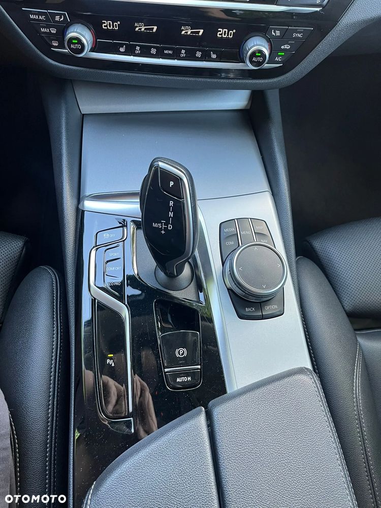 BMW Seria 5 - 18