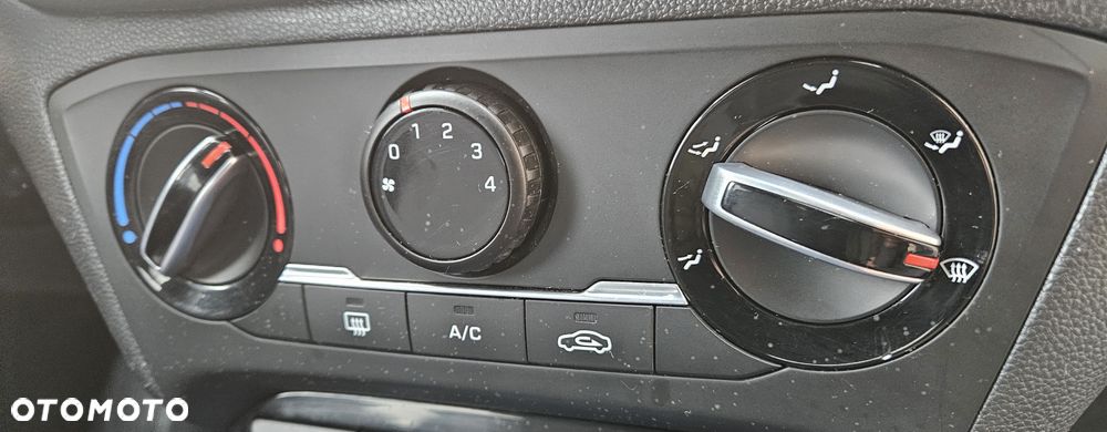 Hyundai i20 1.0 T-GDI - 36