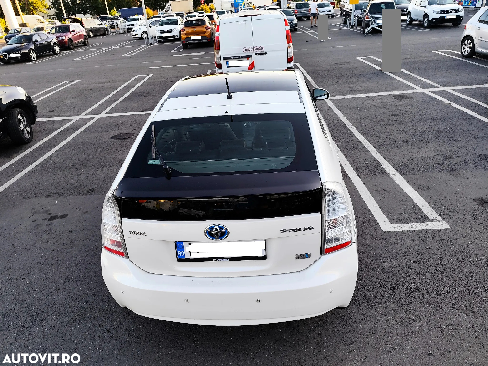 Toyota Prius - 2