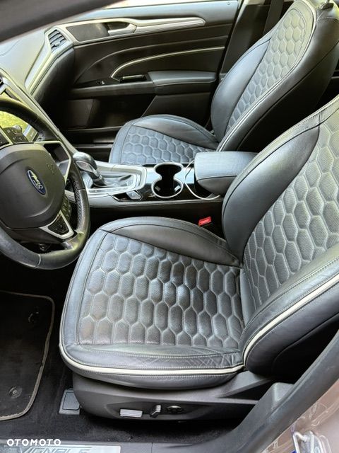 Ford Mondeo Vignale 2.0 TDCi PowerShift - 7