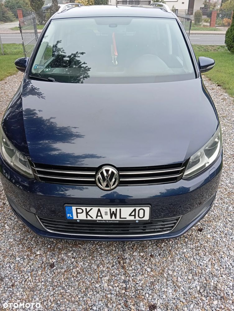 Volkswagen Touran 1.6 TDI DPF BlueMot Trendline - 4