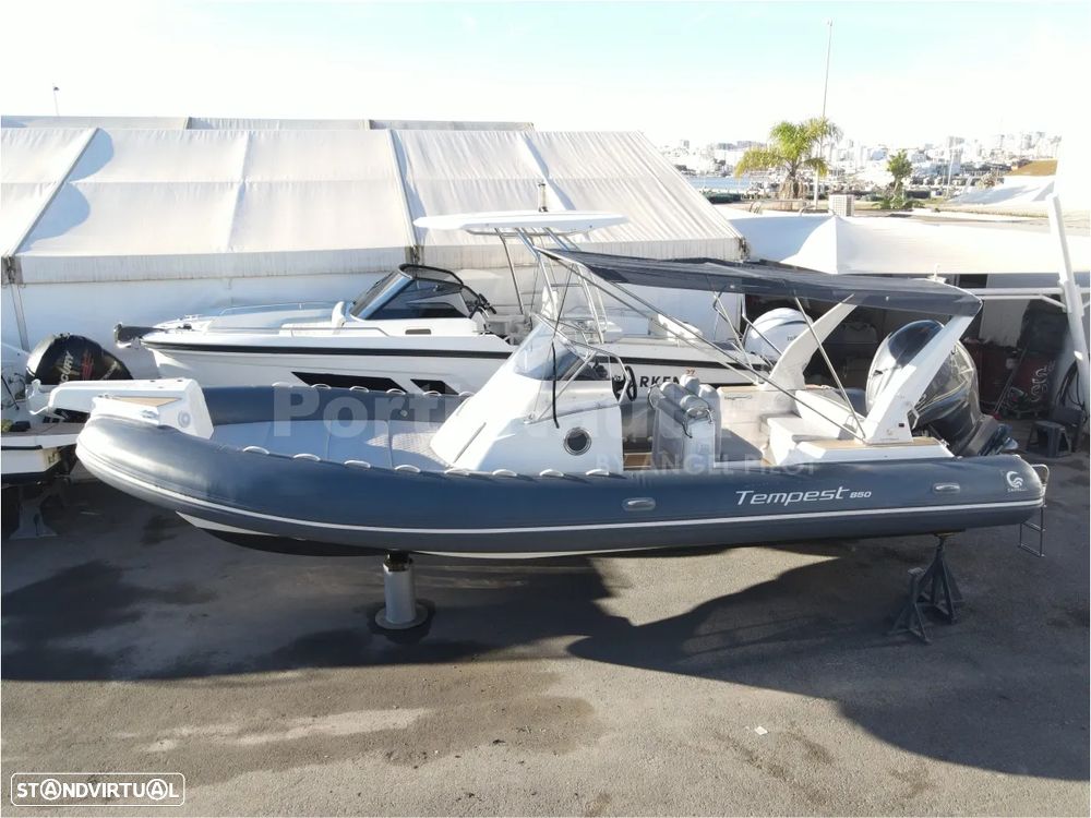 Capelli Tempest 850 Open - 4