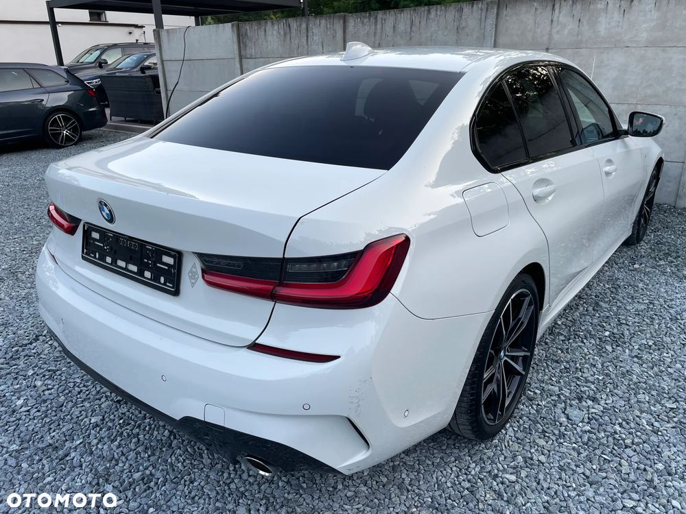 BMW Seria 3 320d Edition M Sport Shadow - 7