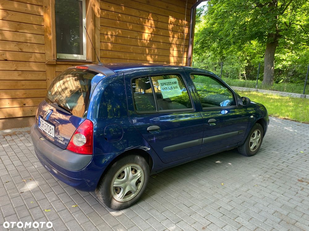 Renault Clio 1.2 16V Campus - 7