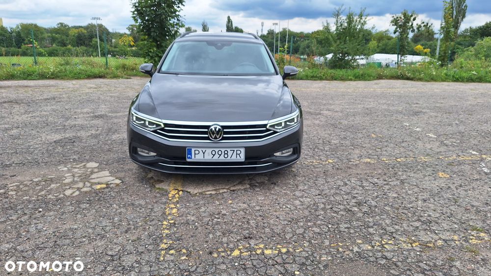 Volkswagen Passat 1.6 TDI SCR DSG Comfortline - 16