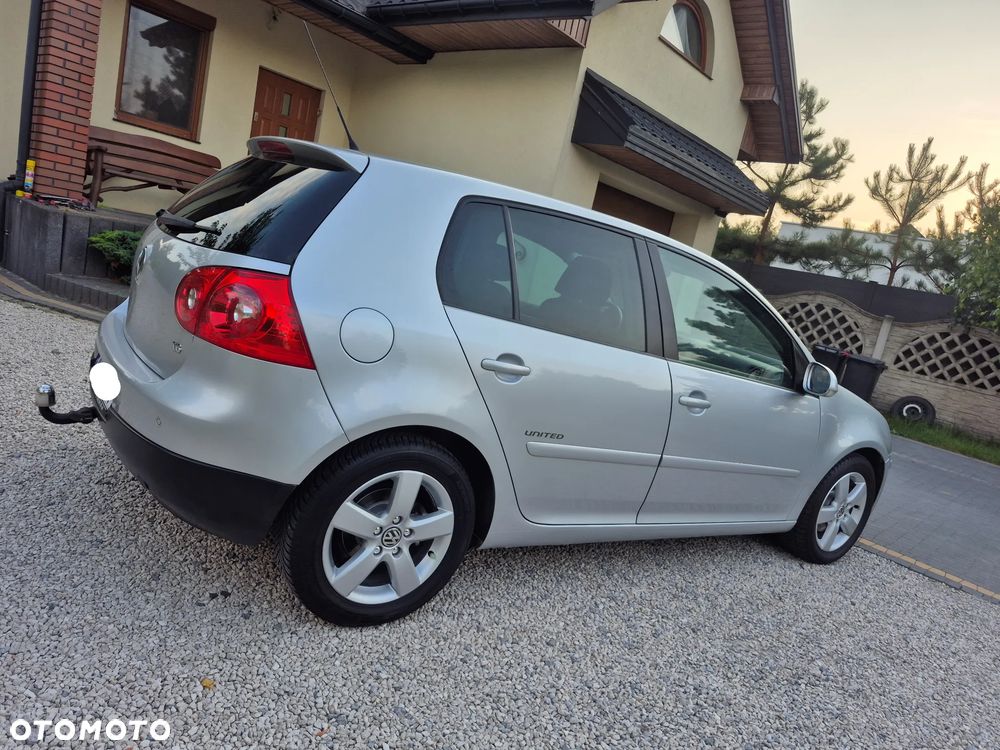 Volkswagen Golf 1.6 United - 12