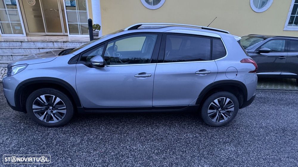 Peugeot 2008 1.2 PureTech Allure EAT6 - 2