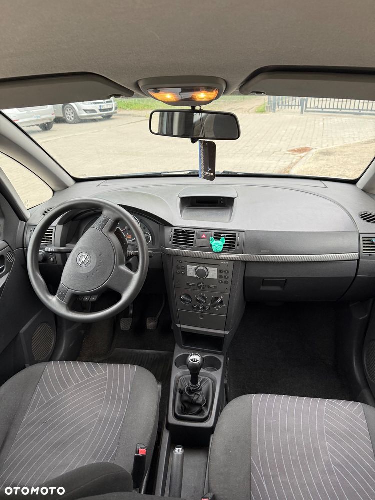 Opel Meriva 1.3 CDTI Enjoy - 24