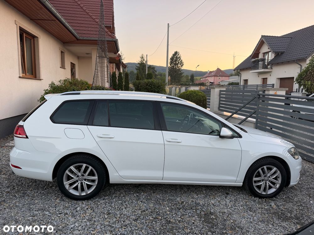 Volkswagen Golf 1.6 TDI BMT Comfortline - 17