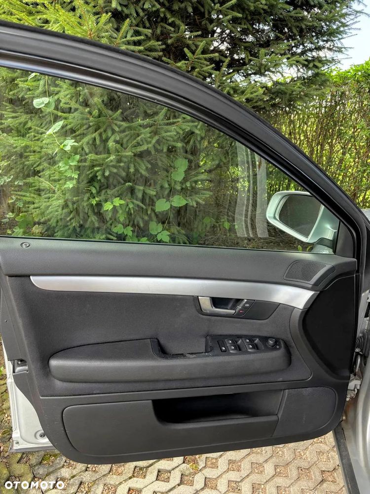 Audi A4 Avant 1.8T Quattro - 19