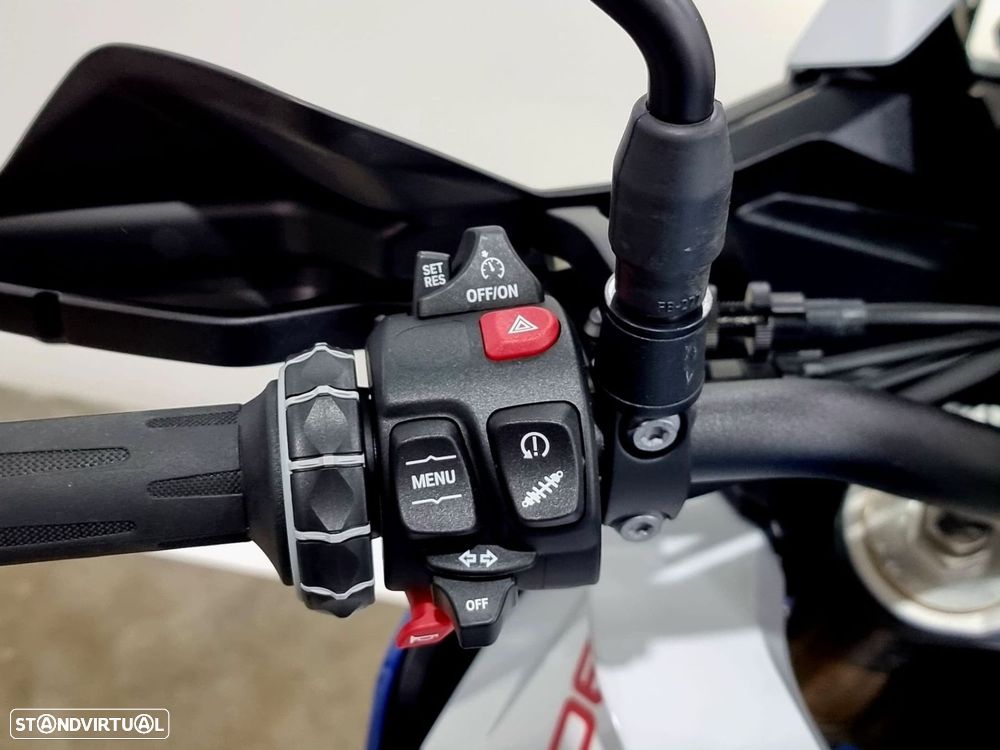 BMW F 900 XR 900XR Sport - 12