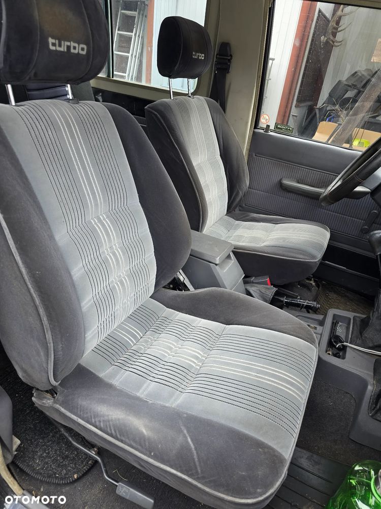 Toyota Land Cruiser LJ70 - 21