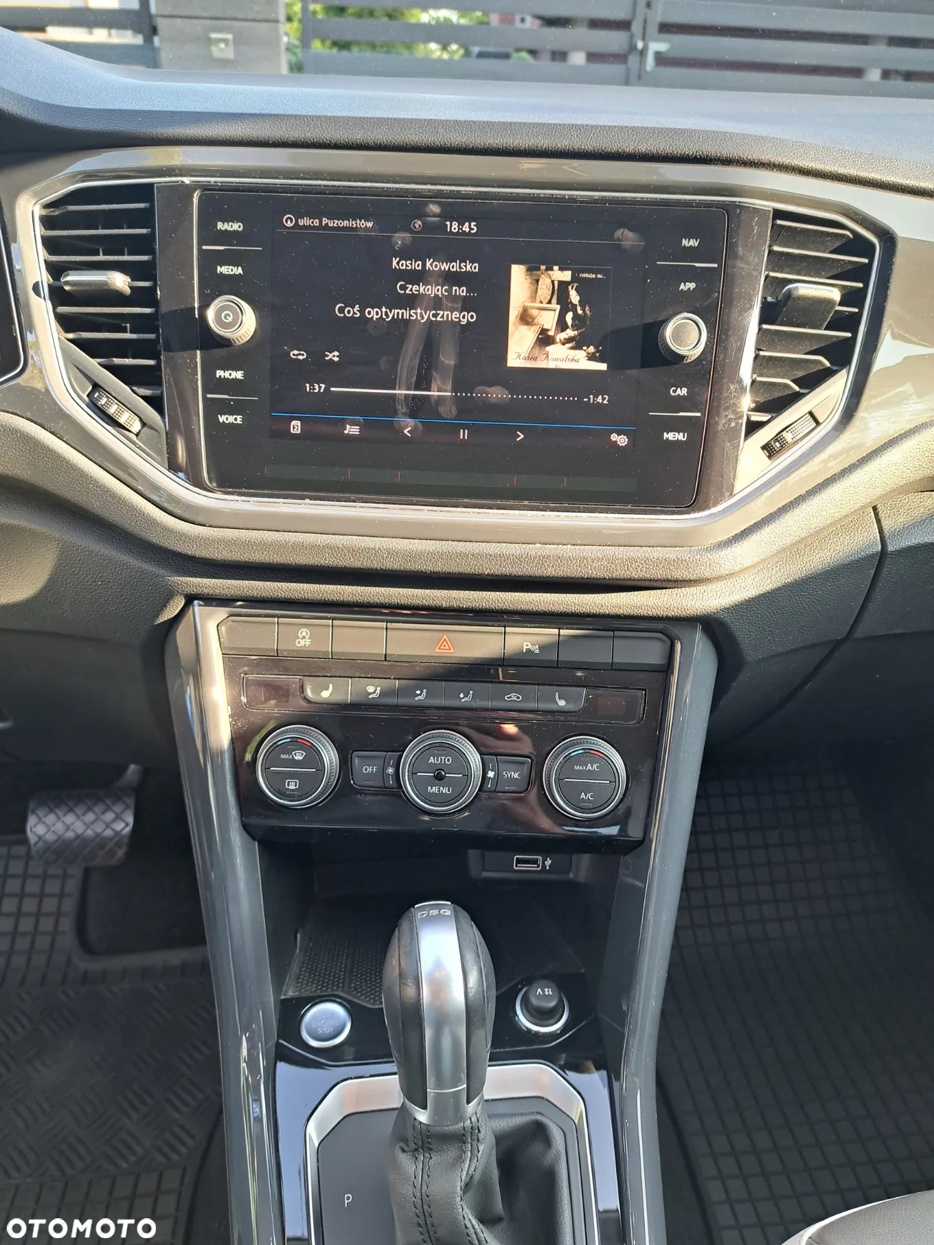 Volkswagen T-Roc 2.0 TSI 4Motion Premium DSG - 13