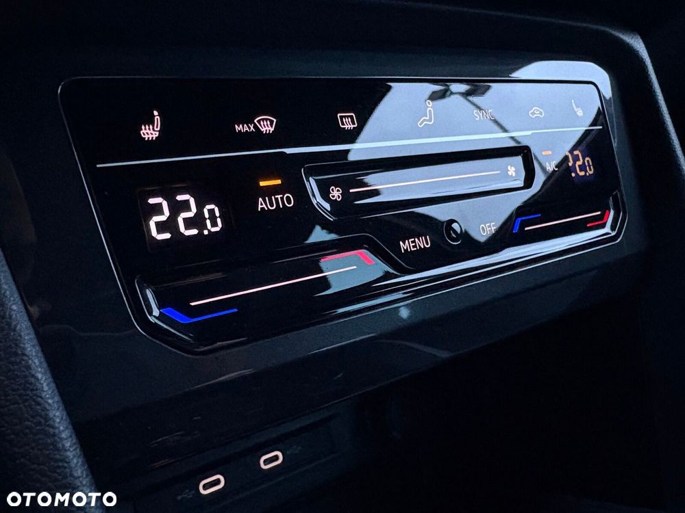 Volkswagen Tiguan 2.0 TSI 4Mot R-Line DSG - 29