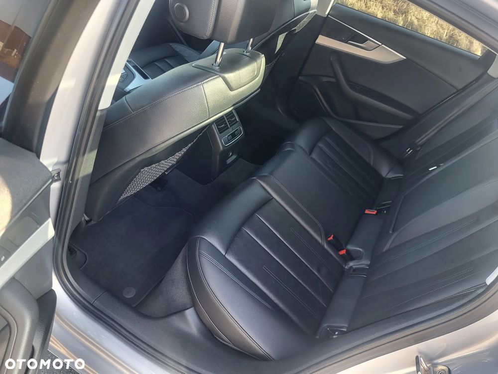Audi A4 Limousine 2.0 TFSI quattro S tronic sport - 9