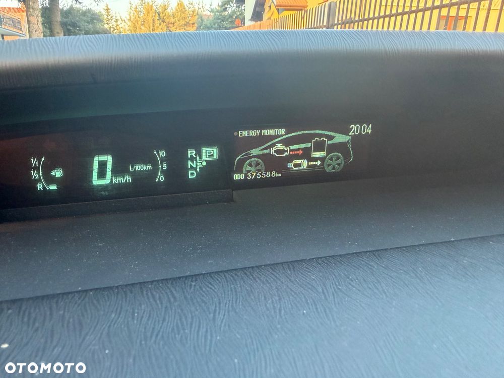 Toyota Prius 1.8 HSD Prestige - 15