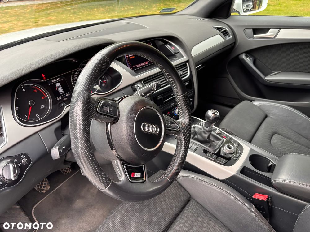Audi A4 Avant 2.0 TDI DPF S line Sportpaket - 16