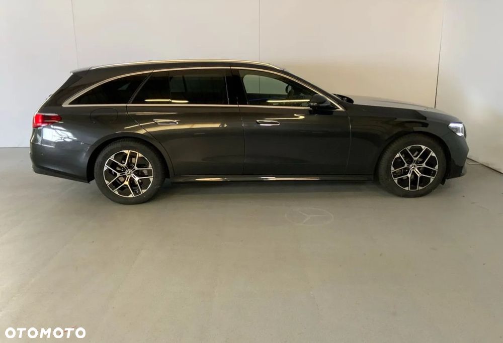 Mercedes-Benz Klasa E 220 d 4Matic 9G-TRONIC - 8