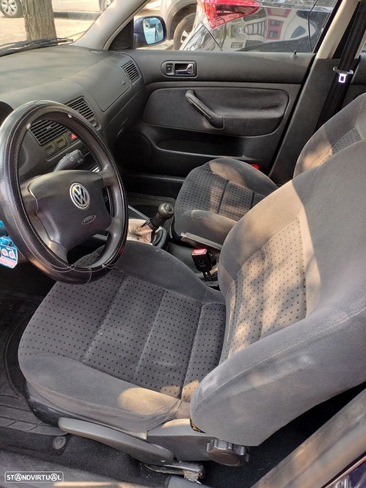 VW Golf 1.4i Confort - 8