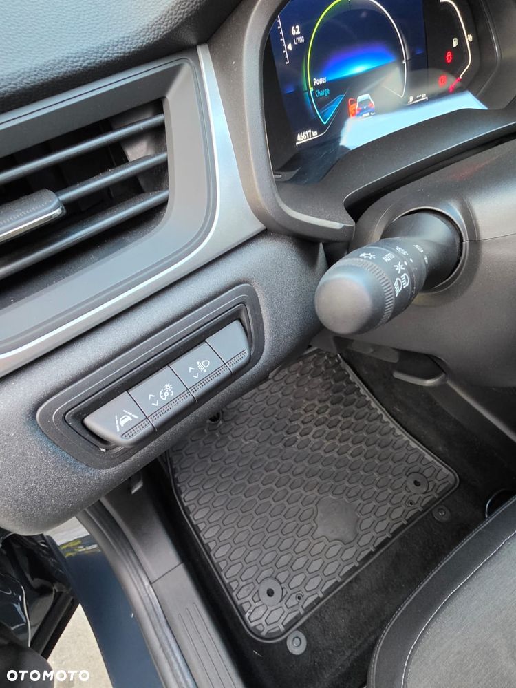 Renault Captur - 39