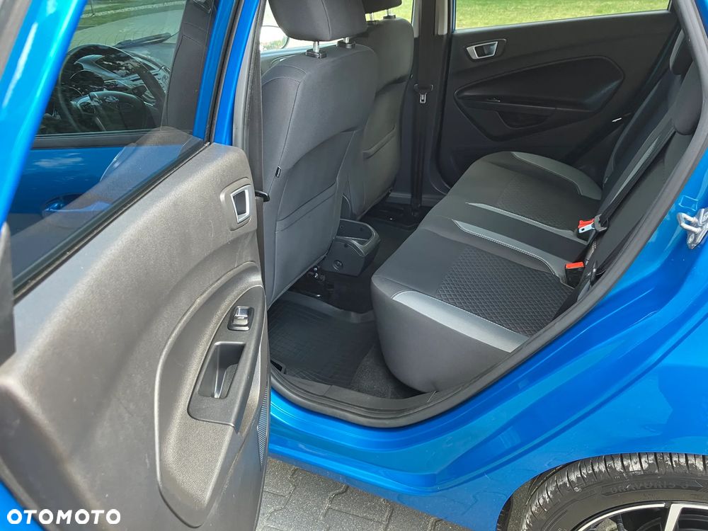 Ford Fiesta 1.0 EcoBoost Trend - 37
