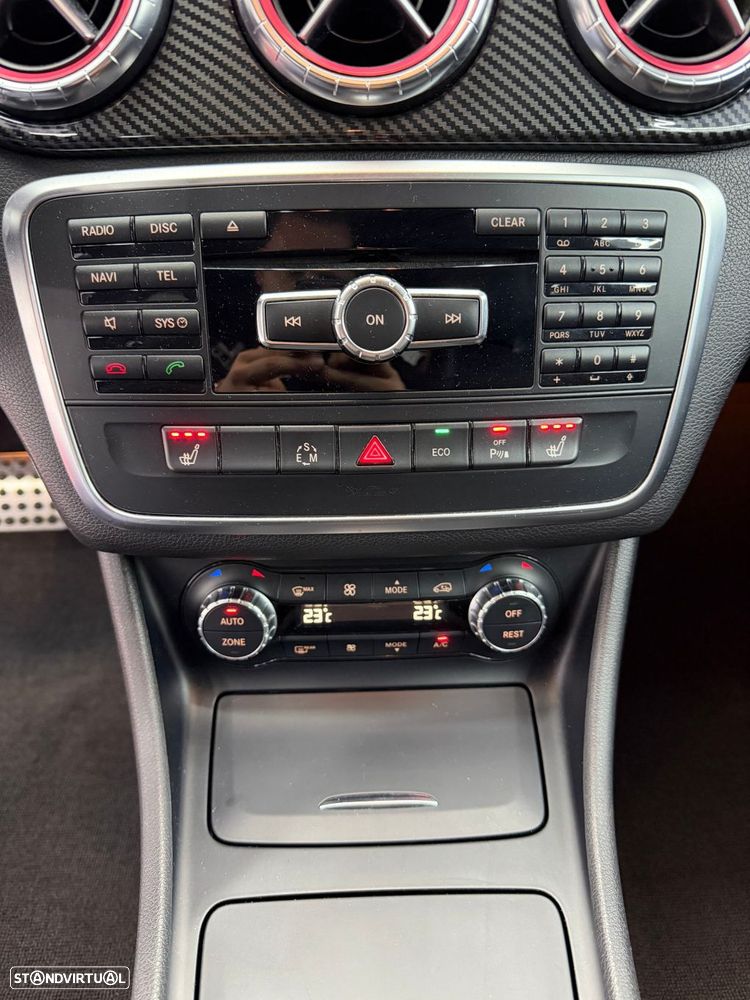 Mercedes-Benz CLA 220 d 7G-DCT AMG Line - 10