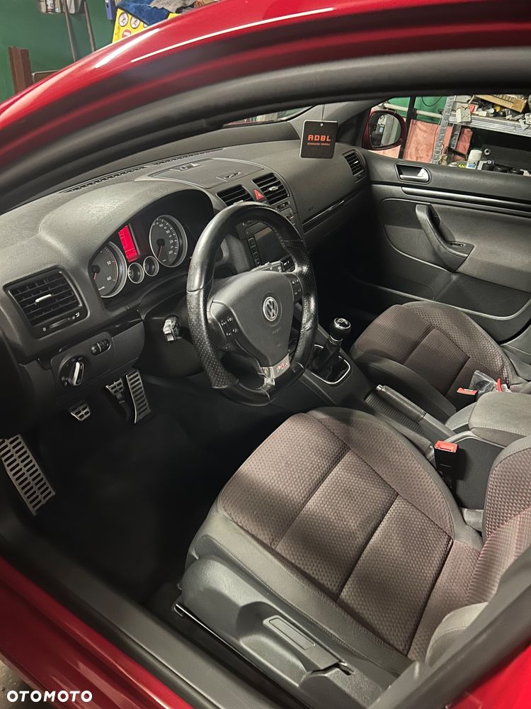 Volkswagen Golf 2.0 TDI DPF GT - 12