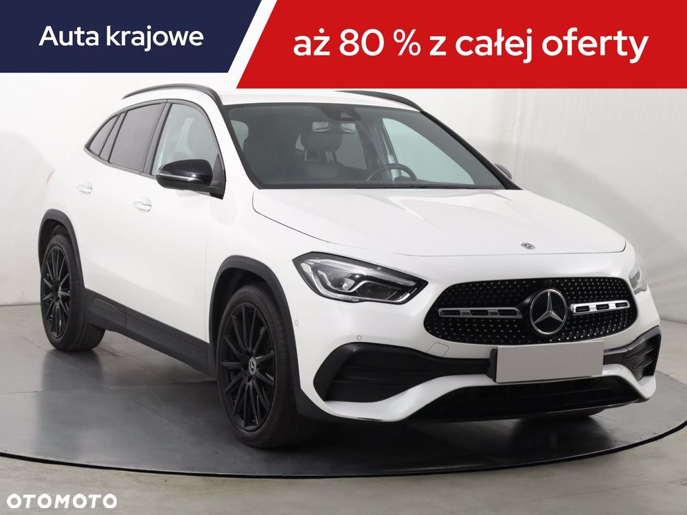Mercedes-Benz GLA - 3