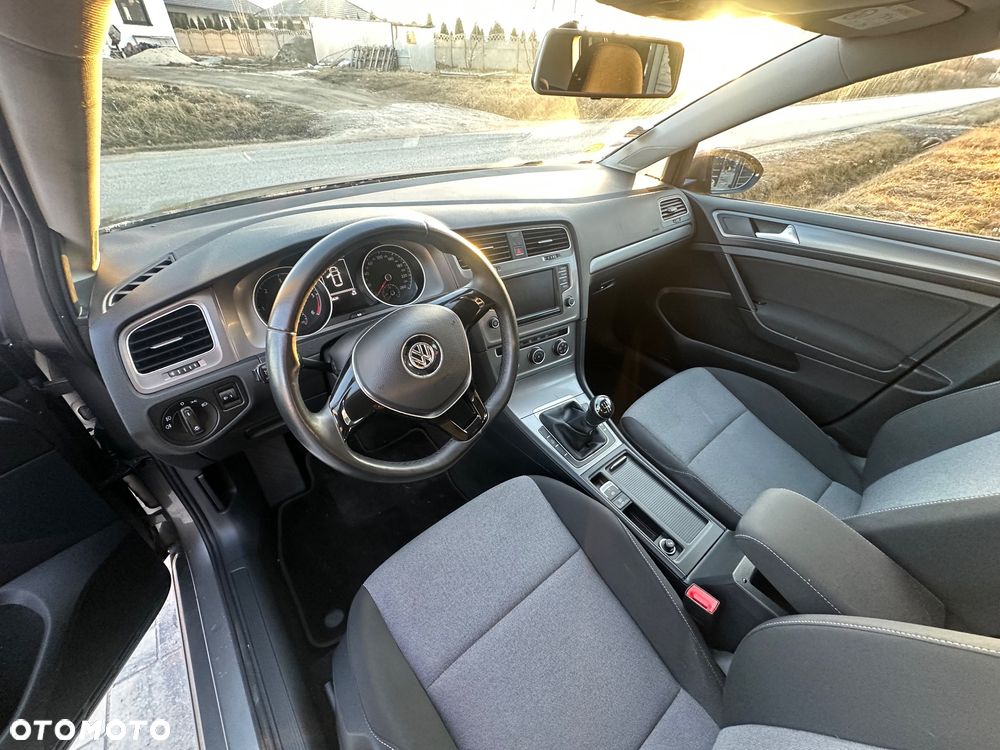 Volkswagen Golf 1.6 BlueTDI Comfortline - 6