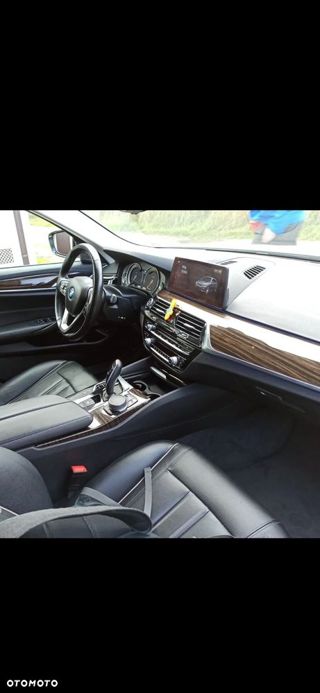 BMW Seria 5 525d Luxury Line - 18