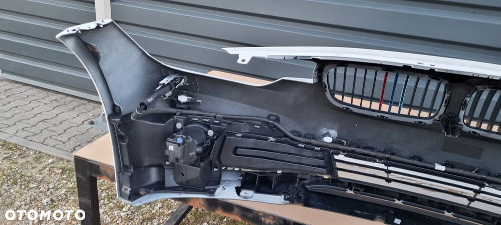 BMW 3 F30 F31 LCI 2015- Zderzak przód oryginał MG054 - 13