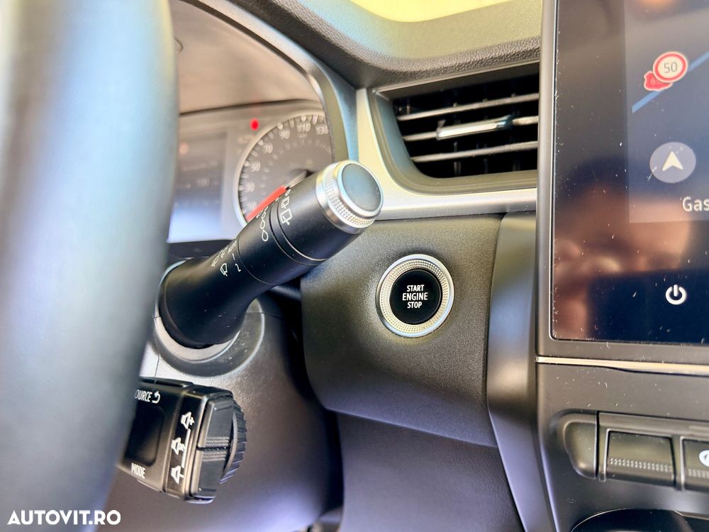 Renault Captur - 29